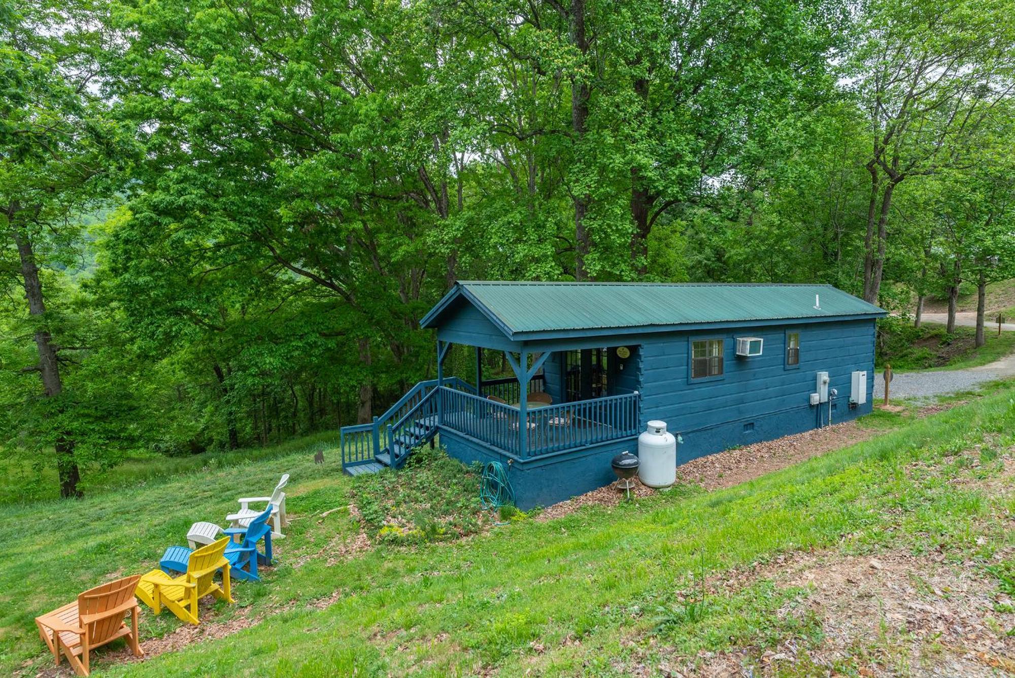 Engadine Inn And Cabins Candler Exterior foto